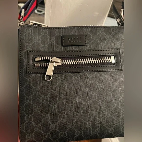 Gucci man bag. Only used for 1 week